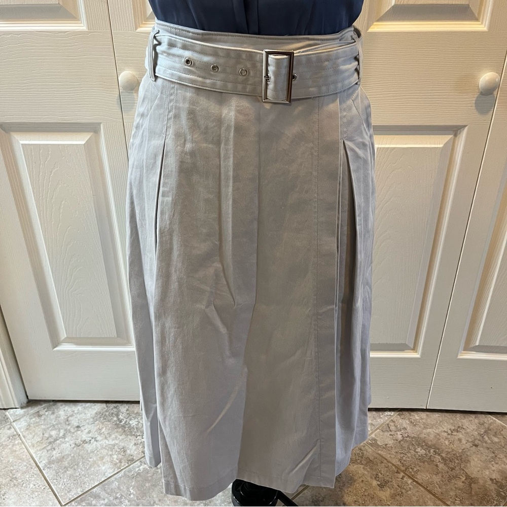 White House Black Market Gray Midi Pleated Skirt